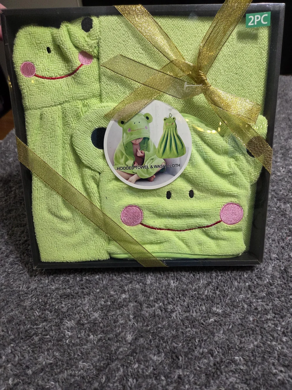 Frog Hooded Towel and Washcloth Set - Green